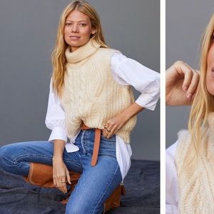 Anthropologie NWT Cable-Knit 🧶 Turtleneck Vest One Size .